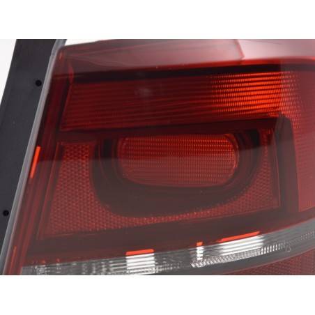 Wear parts tail light right VW Passat 3C Limo 10-14 black