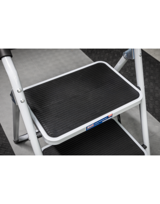 Step Stool 2-Tread 150kg Capacity - BS EN14183