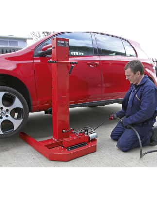 Air/Hydraulic Vehicle Lift with Foot Pedal 1.5 Tonne