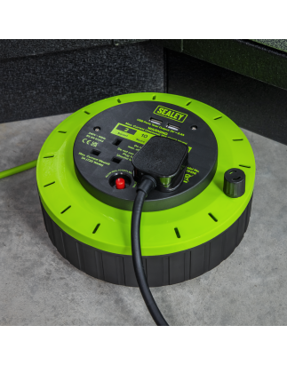 Cassette Type Cable Reel Green with Thermal Trip 2 x 230V and 2 x USB 10m