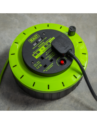 Cassette Type Cable Reel Green with Thermal Trip 2 x 230V and 2 x USB 10m