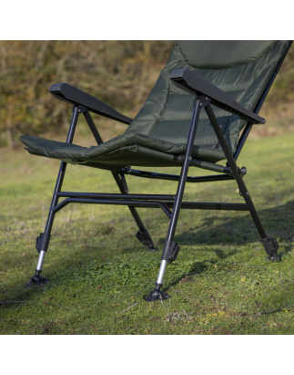 Dellonda Portable Fishing/Camping Chair, Reclining, Adjustable Height, Water Resistant, Rotating Feet for Multiple Terrain, Fold