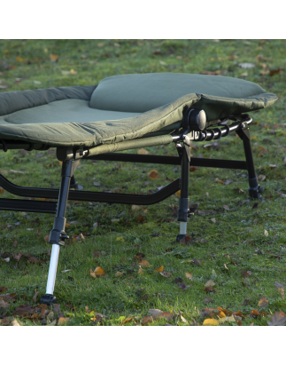 Dellonda Adjustable Bedchair for Fishing and Camping with Fleece Covered Mattress & Built-In Pillow Headrest, 3 Legs & 6 Adjusta