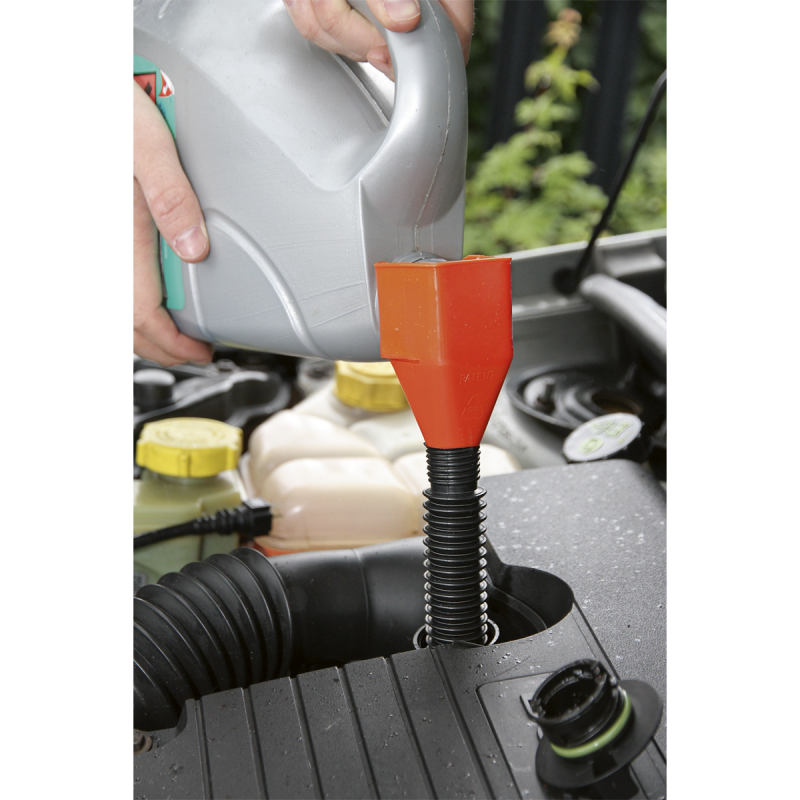 Clip-On Funnel with Spout - Display Box of 12