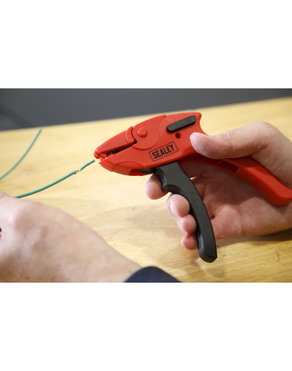 Pistol Grip - Automatic Wire Stripping Tool