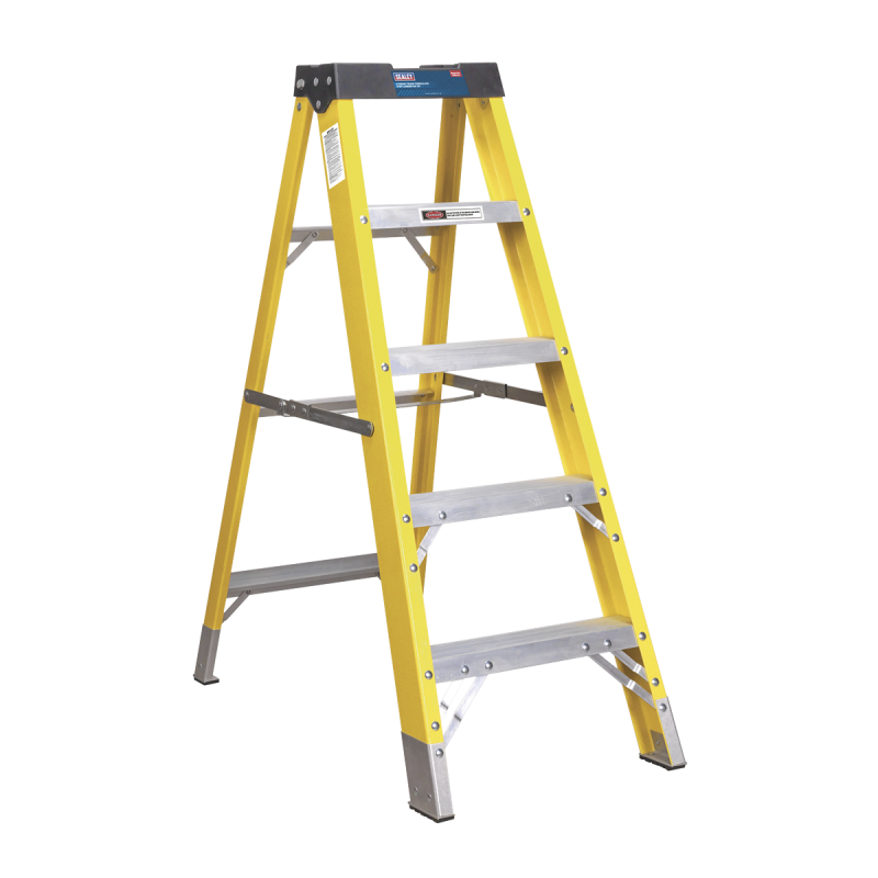 Fibreglass Step Ladder 4-Tread - BS EN 131