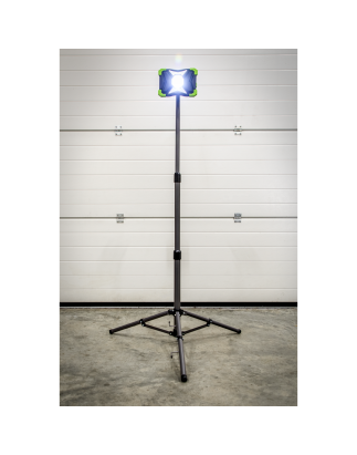 30W COB LED Portable Floodlight & Telescopic Tripod