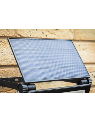 Extra-Slim Solar Floodlight with Wall Bracket 30W SMD LED