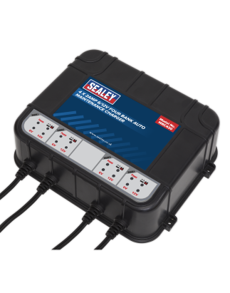 Chargeur d'entretien automatique à quatre banques 6/12 V 8 A (4 x 2 A)