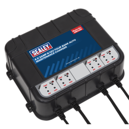 Chargeur d'entretien automatique à quatre banques 6/12 V 8 A (4 x 2 A)