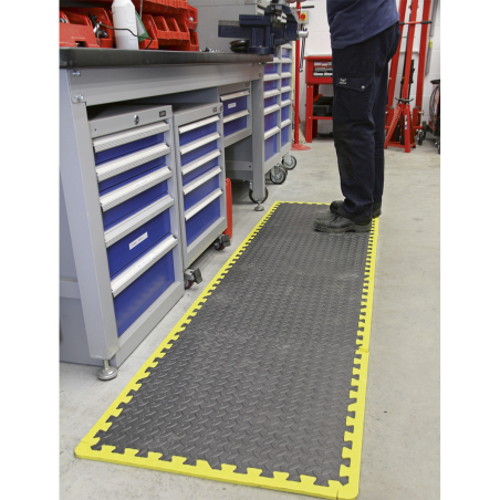 Interlocking EVA Foam Workshop Mat Set with Hi-Vis Edges 1240 x 1825mm