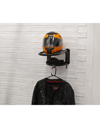 Rangement pour casque et équipement de moto