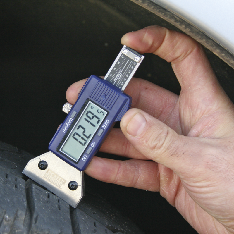 Digital Tyre Tread Depth Gauge