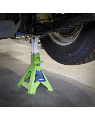 Ratchet Type Axle Stands (Pair) 3 Tonne Capacity per Stand - Hi-Vis Green