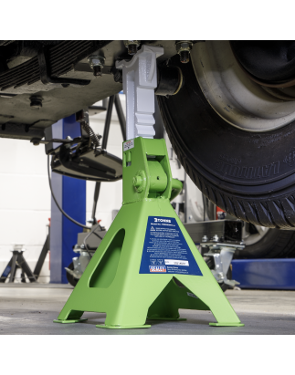 Ratchet Type Axle Stands (Pair) 3 Tonne Capacity per Stand - Hi-Vis Green