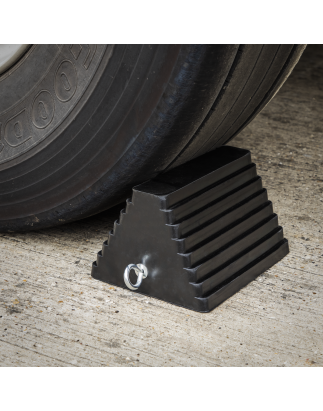 Rubber Wheel Chock 3.8kg - Single