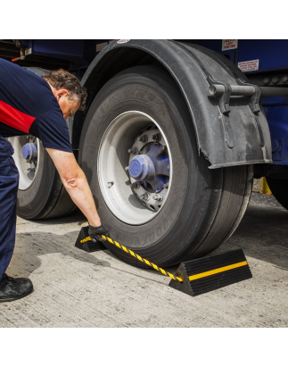 Heavy-Duty Rubber Wheel Chocks - Pair